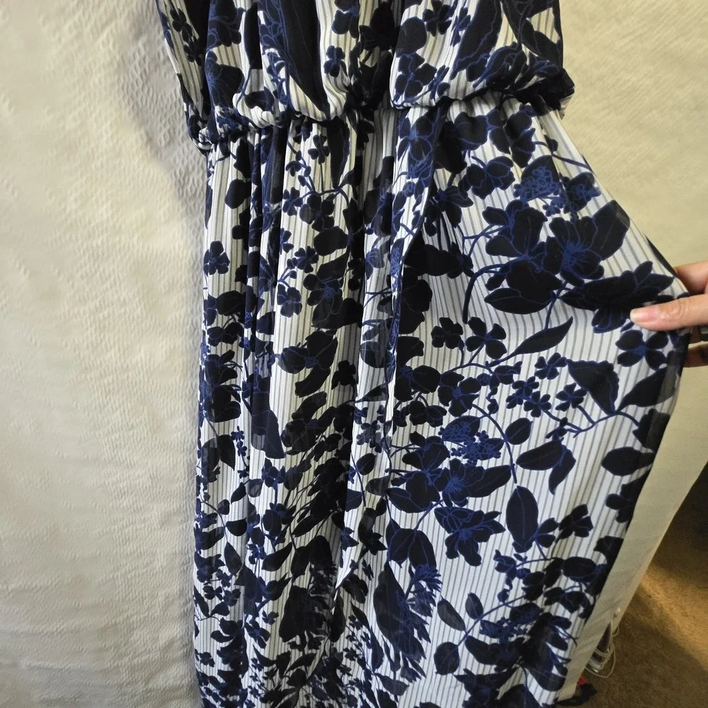 En Focus Studio Maxi Dress Women's Sz 14 Blue Gray Sleeveless Floral‎ Mock Neck - Picture 9 of 14